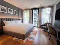 Ambulan Hotel Boutique Hotels near Main Tower