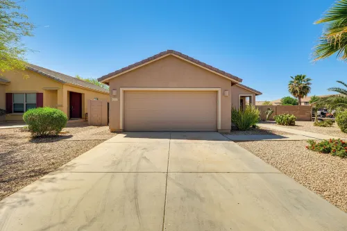 Backyard Oasis: Updated San Tan Valley Escape - Swimmingpools