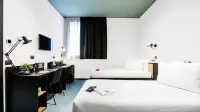 CX Modena Crocetta - Hostels