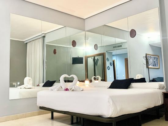 Hotel Humanes