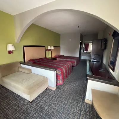 Mesquite Inn & Suites Hotels near Warrior Field