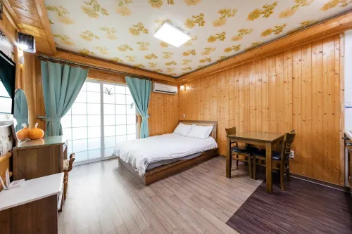 Buan Solhayng Bada Pension