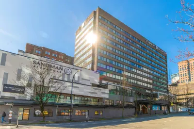 Sandman Hotel Vancouver Downtown Hotels near Waterfront Skytrain Station