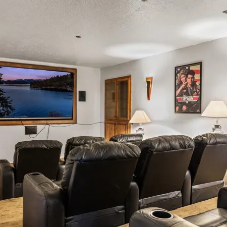 Deja View in Hayden With 5 Bedrooms and 6 Bathrooms