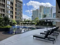 Swissôtel Living Jakarta Mega Kuningan - Luxury