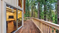 Hansel Haus by Avantstay Modern A-frame Game Room With Arcade + Large Deck - Country Houses