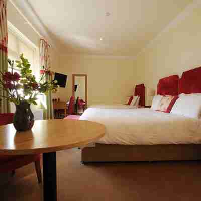Casey's Hotel Rooms