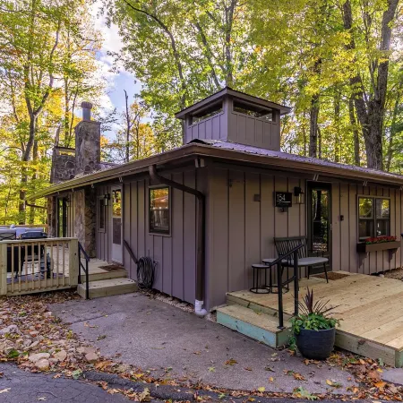 Blue Ridge Retreat at Linville Land Harbor
