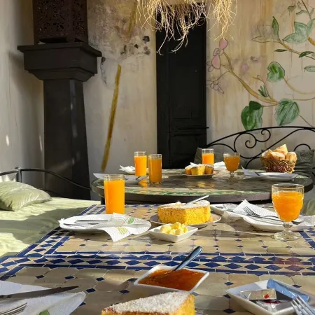 Riad Menthe Et Citron Отели в г. Мекнес