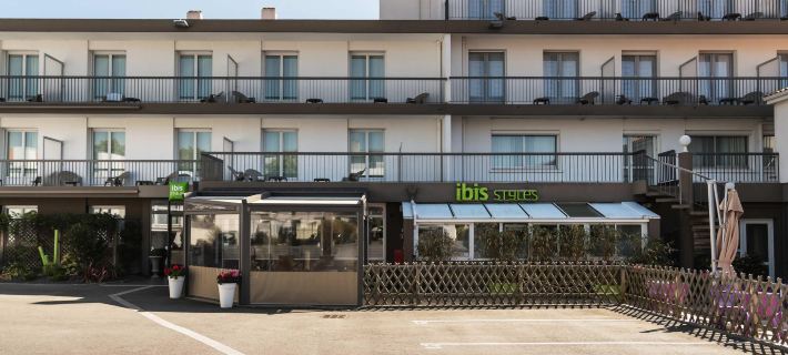 Ibis Styles Saint-Gilles-Croix-De-VIE Hotels in Vendee