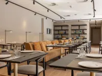 Hotel Maison Maastricht Centrum - Handwritten Collection - breakfast