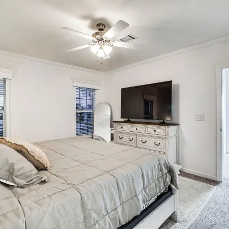 7 Mi to Disney: Family Home w/ Heated Pool Access