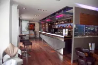 The Studley Hotel - bar