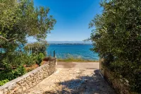 Apartment for 4 Persons, by the Sea and with Beautiful View - Condos