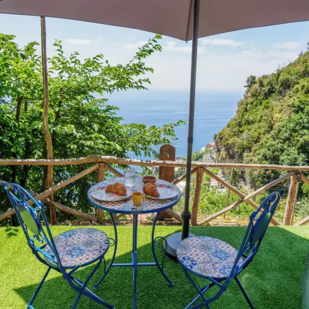 De Vivo Realty - Boscosfera Amalfi