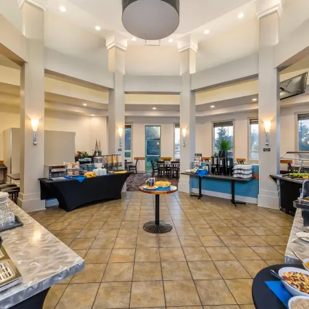 Grand Hotel & Conference Centre Calgary Airport, an Ascend Collection Hotel