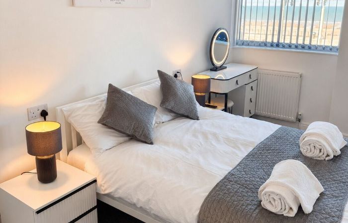 399 Prom - Blackpool Hotel