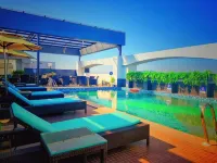 Ratnamouli Palace - Pools
