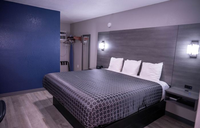 Budget Inn