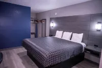 Budget Inn - con vistas a la montaña