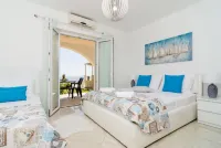 Arba Seaview Residences Apartments - Pool