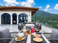Weekend heights - sarapan