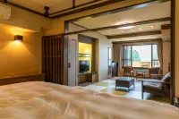 Inatori Akao Hotel - parkir