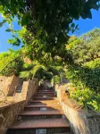 Casa Serafina trilocale con arredi d'arte e parcheggio privato - 2 stelle