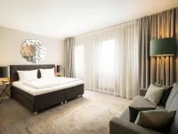 elaya hotel hannover city, Trademark Collection by Wyndham โรงแรมใกล้โบสถ์เอกีเดียน