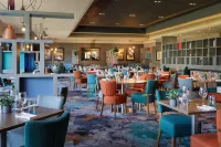 DoubleTree by Hilton Edinburgh Airport - Kolam Renang