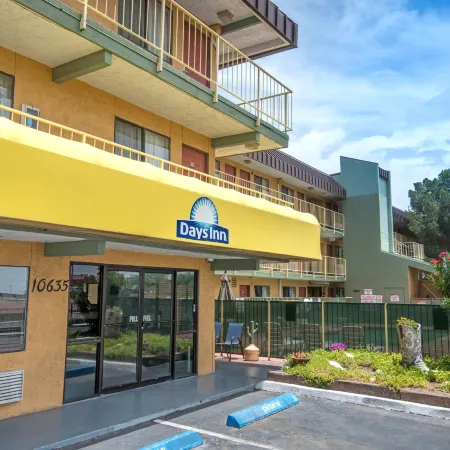 Days Inn by Wyndham El Paso I-10 East