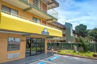 Days Inn by Wyndham El Paso I-10 East - 2-Star