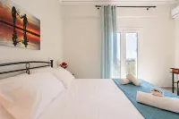 Serenity and Views - Beachside Escape - Apartments