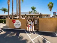 The Dixie Hollywood Hotel dekat Prainha Tip