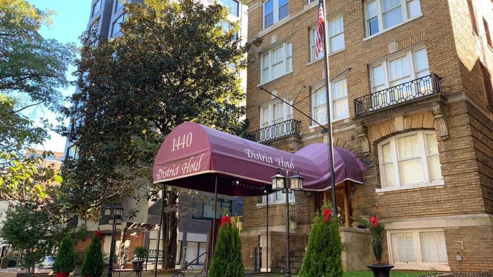 District Hotel