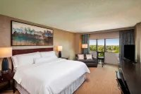 The Westin Southfield Detroit - parking