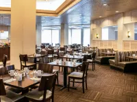 DoubleTree by Hilton Portland, OR Hotels near Alberta Street