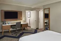 Four Points by Sheraton Windsor Downtown - Pools