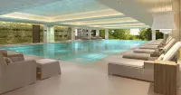 South Lodge - Pools