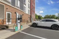 Hilton Garden Inn Albany/Suny Area - موقف سيارات