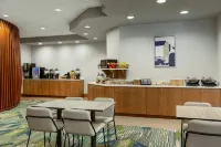 弗蘭肯默斯萬豪SpringHill Suites 飯店 - 早餐