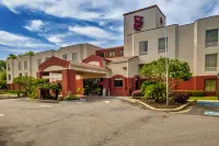 Red Roof Inn Pensacola Fairgrounds - Haustierfreundliche