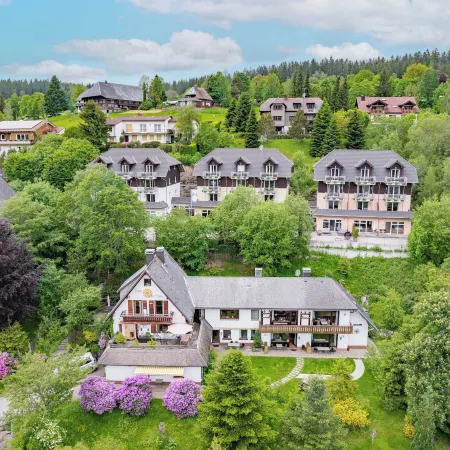 Titisee Haus an der Sonne by Kuckucksnester Hotels in Hinterzarten