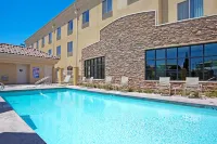 Holiday Inn Express & Suites CLOVIS-FRESNO AREA by IHG - Gym