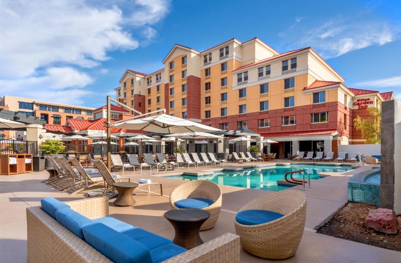 Hilton Garden Inn Scottsdale Old Town photo 2