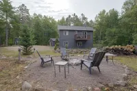 Secluded Hayward Cabin With Hot Tub/on Trailhead - Homestays