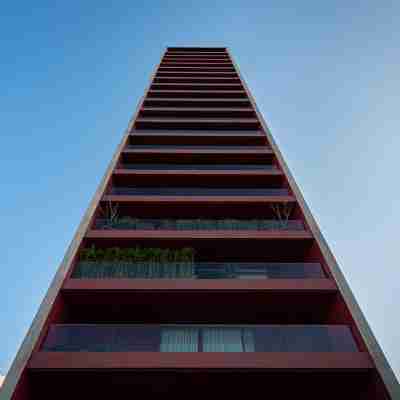 Building Triplo Hotel Exterior