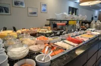 Hotel The Premium - Frühstück