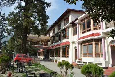 Prim Rose Hotels in Nainital