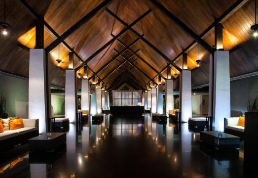 Twinpalms Surin Beach Phuket